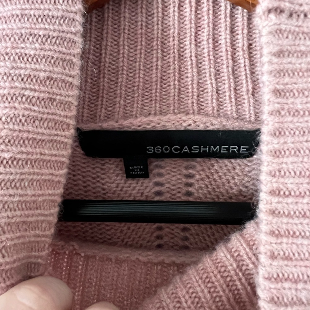 Baby Pink 100% Cashmere Turtleneck - Picture 4 of 8
